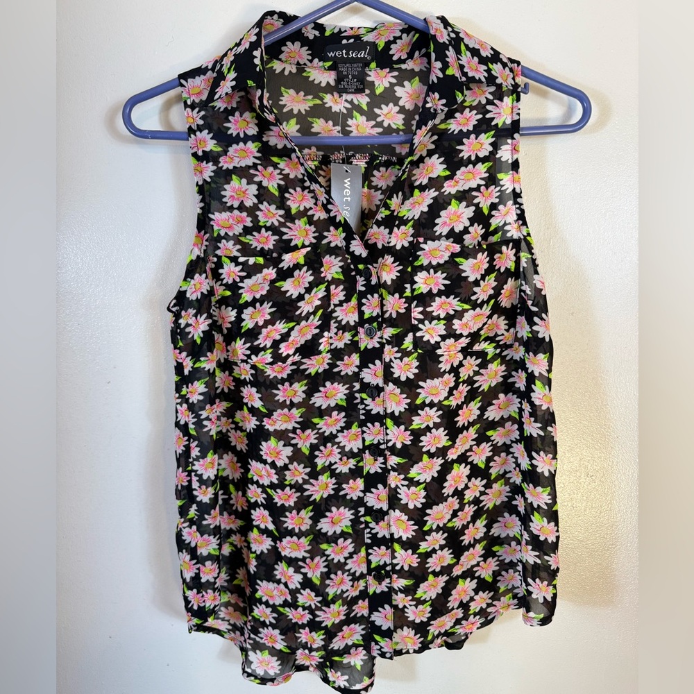Wet Seal Blouse Sheer Floral‎ NWT Black Pink Small Sleeveless Summer Spring